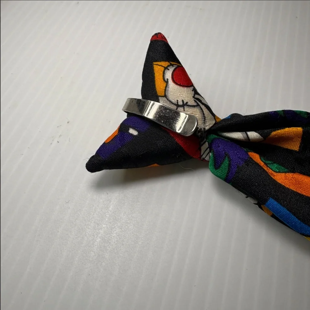 Looney Tunes Vintage Clip on Tie Warner Mania 1993 *Kids Tie*